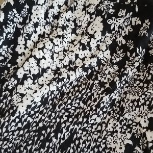 Lularoe Wildflowers Leggings